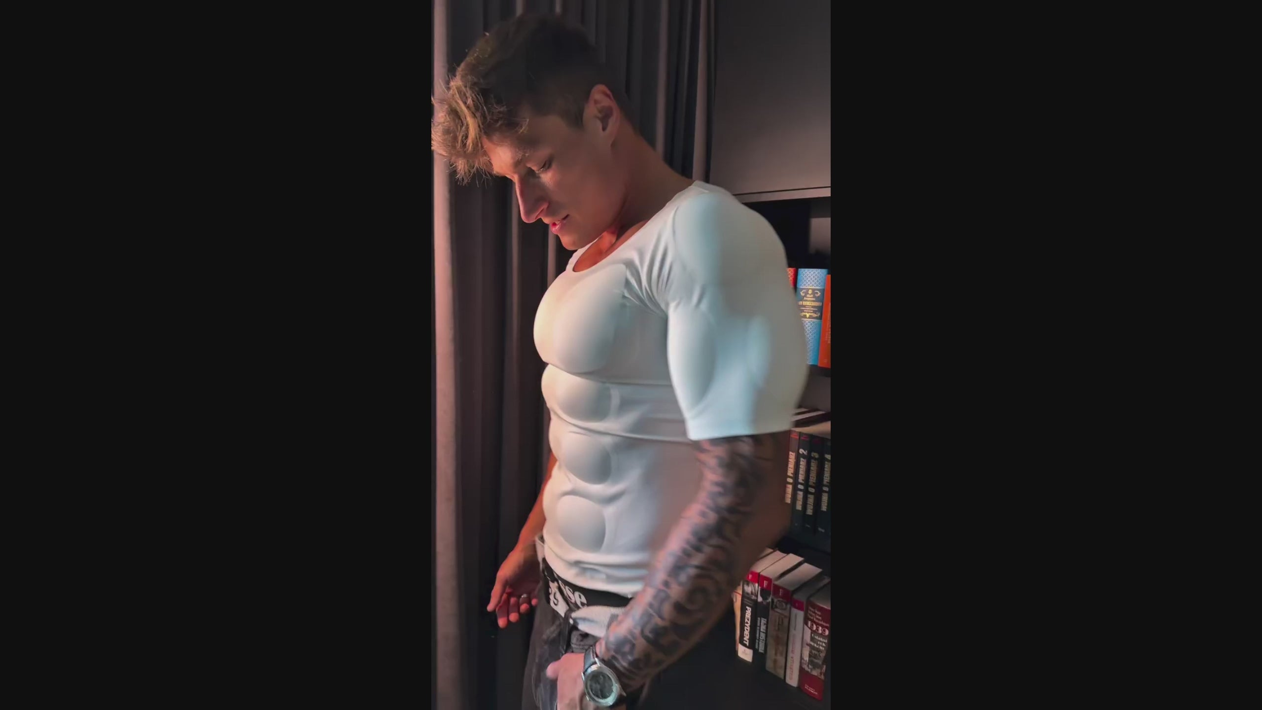 Men’s Muscle Fit Compression T-Shirt – Invisible Body Shaper & Slimming Undershirt